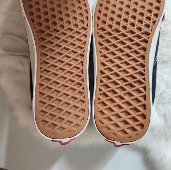 Vans Old Skool Black Low Top Sneakers-Womens 8/Mens 6.5 - Picture 8 of 10